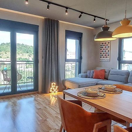 Stylish One Bedroom Apartment Подгорица Экстерьер фото