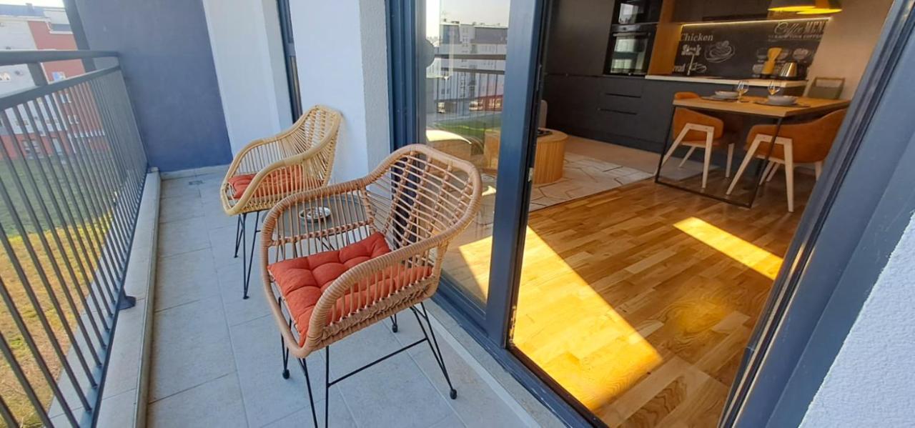 Stylish One Bedroom Apartment Подгорица Экстерьер фото