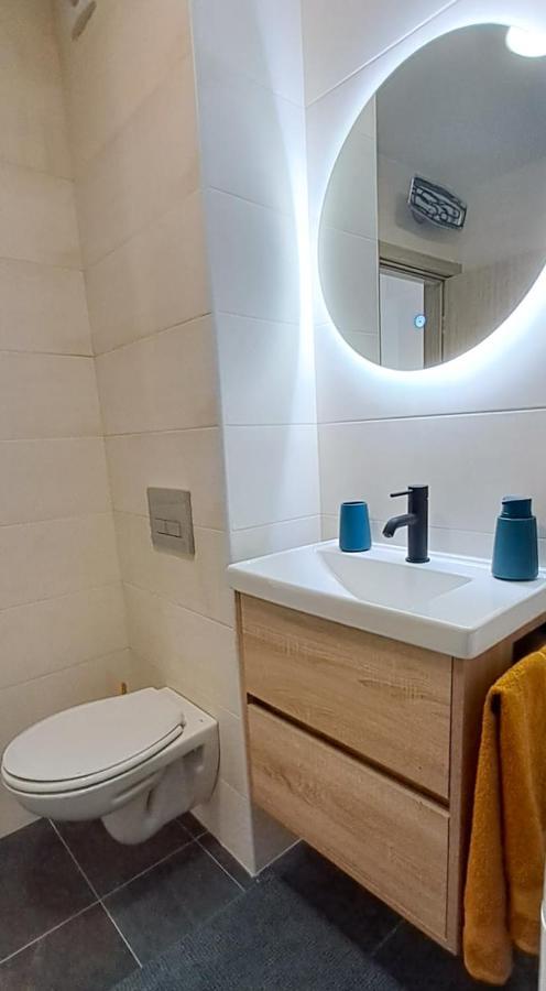 Stylish One Bedroom Apartment Подгорица Экстерьер фото