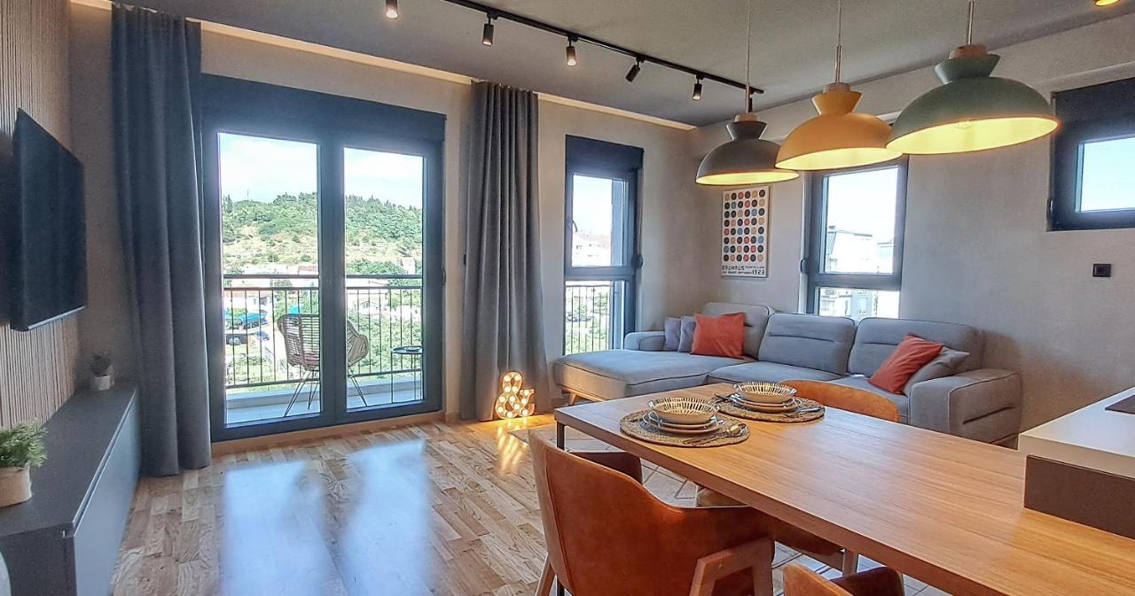 Stylish One Bedroom Apartment Подгорица Экстерьер фото